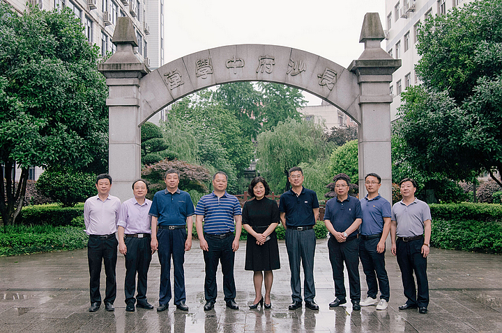 3c3a70791ee741b89e7d996c8950cb28.jpg 3c3a70791ee741b89e7d996c8950cb28.jpg