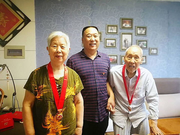 cdcca5ee557c4541a99552d1db712e71.jpg cdcca5ee557c4541a99552d1db712e71.jpg