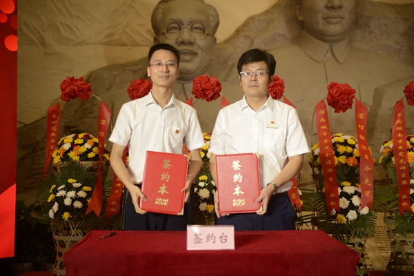 4f1c6c83e1c846009a53eb1f58fd3ef1.jpg 4f1c6c83e1c846009a53eb1f58fd3ef1.jpg