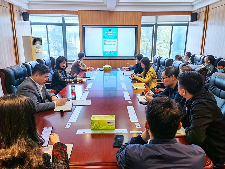 75b5dfbe2c84495e881a2af23f6f2aa0.jpg 75b5dfbe2c84495e881a2af23f6f2aa0.jpg