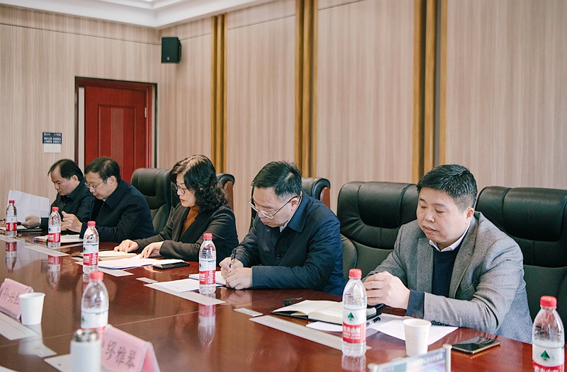 e18a35a937434c1b804be43996ebcec3.jpg e18a35a937434c1b804be43996ebcec3.jpg