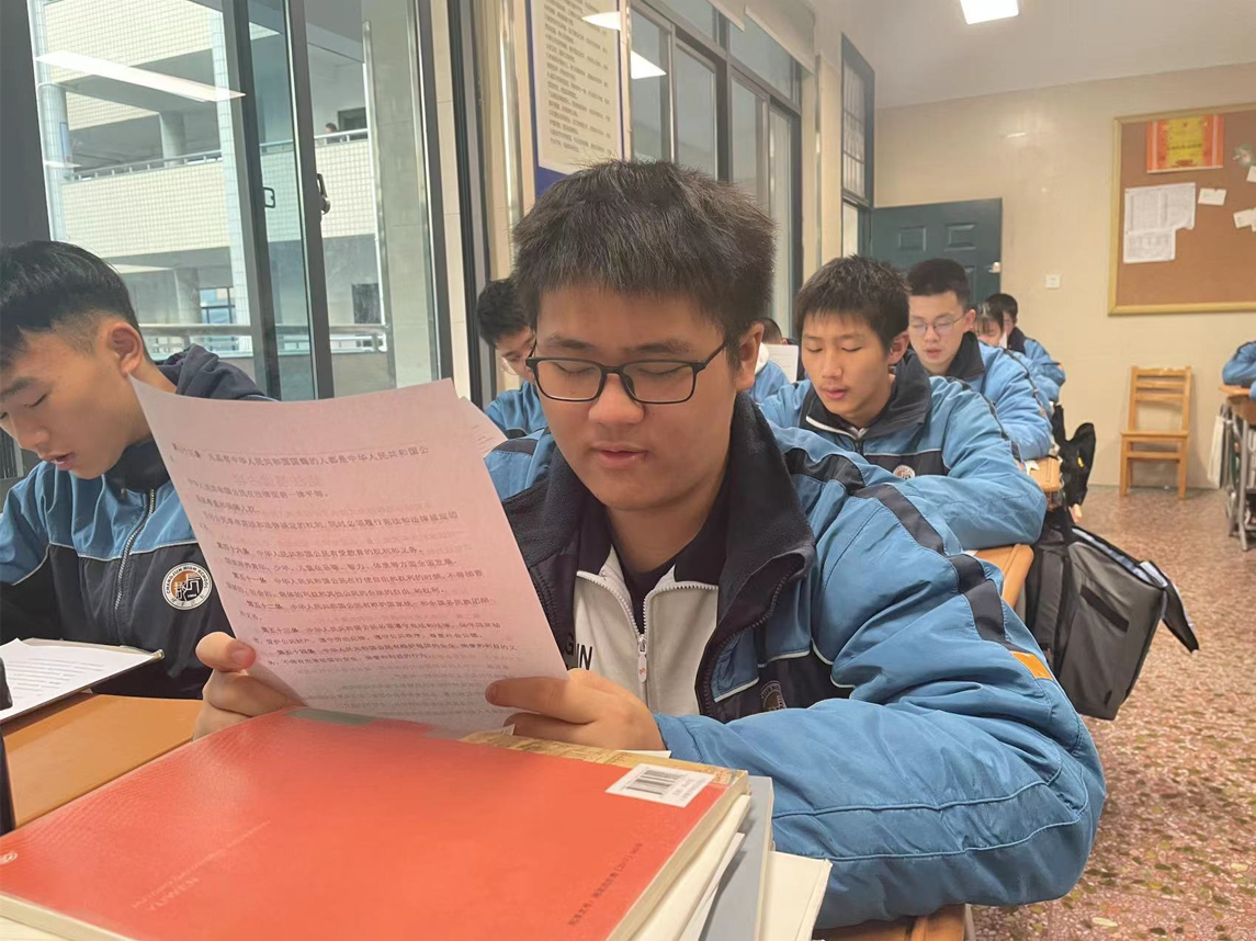 e135fd23cdfd4d0884bb7ef36a7f8827.png e135fd23cdfd4d0884bb7ef36a7f8827.png