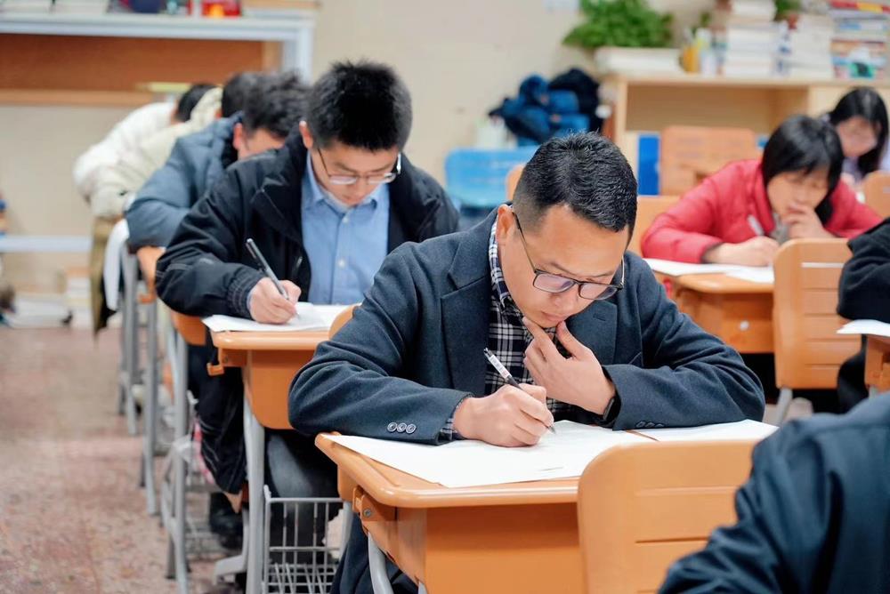 11de3a1632984bcb95569a******66562.jpg 11de3a1632984bcb95569a******66562.jpg