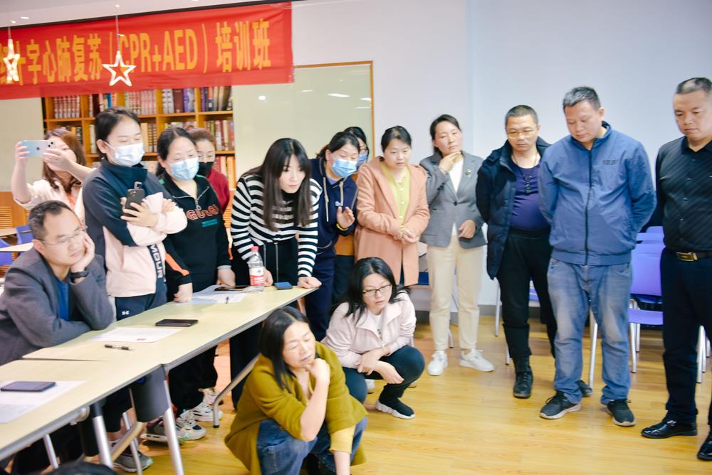 204e13e6fdff429984ac573d54ca8c4f.jpg 204e13e6fdff429984ac573d54ca8c4f.jpg