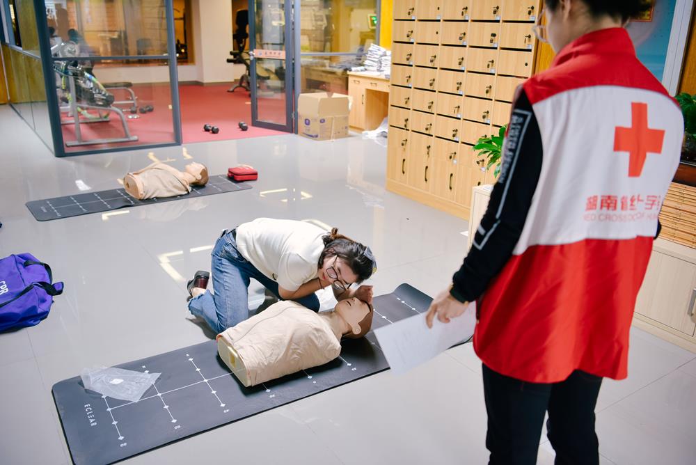 85c2ca15e98f4ae5b9558f28e64792eb.jpg 85c2ca15e98f4ae5b9558f28e64792eb.jpg