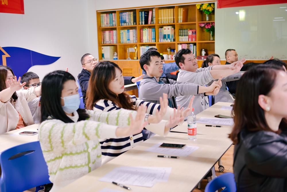 f80b5be856304abd8eb966a28777bd26.jpg f80b5be856304abd8eb966a28777bd26.jpg