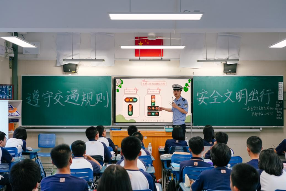 92f851f64f904d74a5af346b9cd187fb.png 92f851f64f904d74a5af346b9cd187fb.png