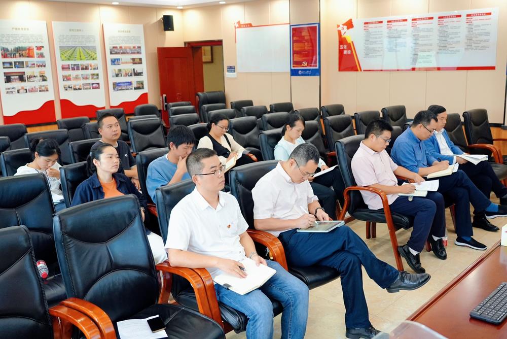 3adfcd92c07346fb8beaa704ac9d4afc.jpg 3adfcd92c07346fb8beaa704ac9d4afc.jpg