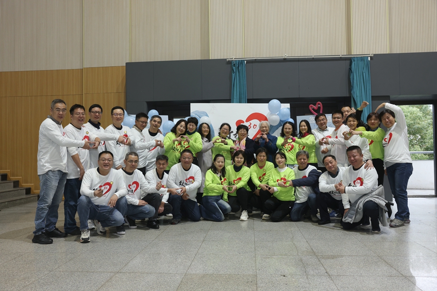 11f50c0030fa43d69a7eb049a36c479d.jpg 11f50c0030fa43d69a7eb049a36c479d.jpg