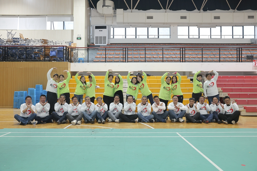 1bbeb8f5d7134f4f98fc429a1ffb219d.jpg 1bbeb8f5d7134f4f98fc429a1ffb219d.jpg