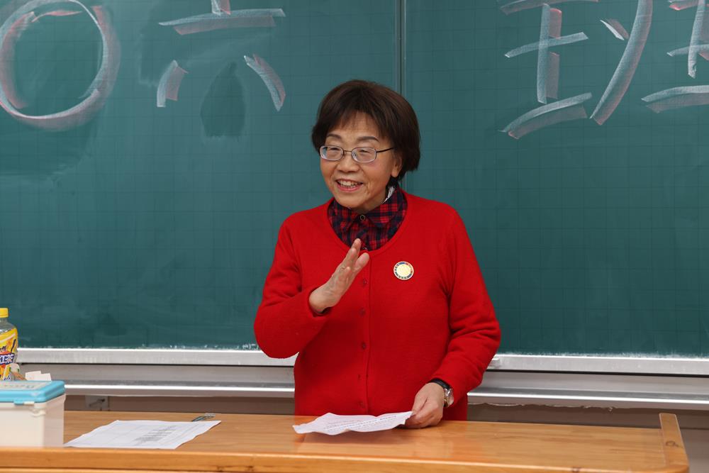 8f372984f3454dce8366f7fee08f0d69.jpg 8f372984f3454dce8366f7fee08f0d69.jpg