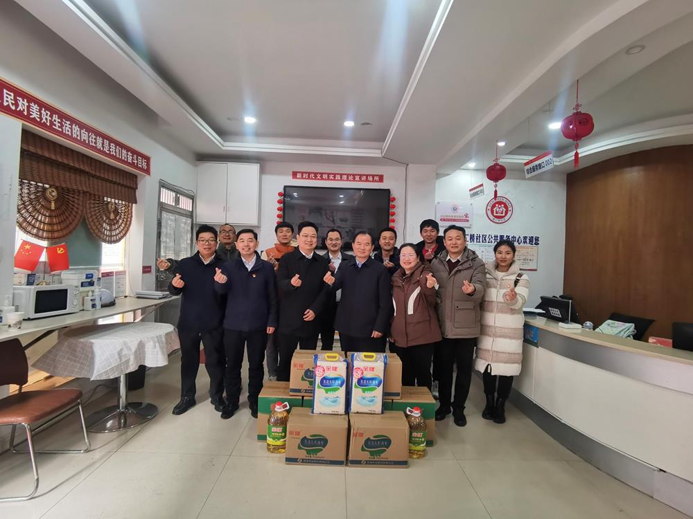 686fd569cc3a4d549813b81efed0ecef.jpg 686fd569cc3a4d549813b81efed0ecef.jpg