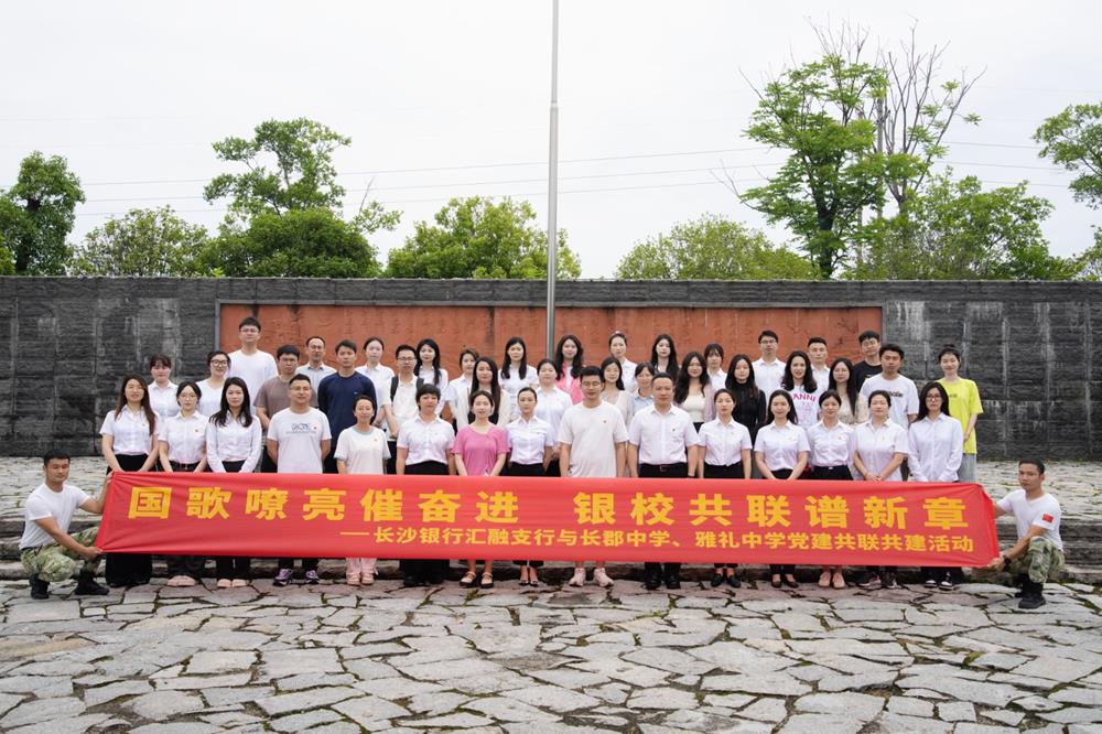 5916ff7deba640bf8eb5001be7cc149e.jpg 5916ff7deba640bf8eb5001be7cc149e.jpg