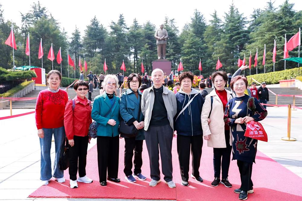 ecf4b2991737404484da29a8e56bd9ac.jpg ecf4b2991737404484da29a8e56bd9ac.jpg