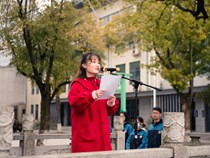 【2022上期国旗下讲话】第二周：享受挑战，携手同行