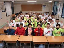 三十年再相逢，师恩难忘