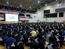 【科技节】陈洪教授做客长郡讲坛 揭秘军用飞机与现代空中作战