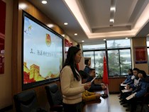 【团情动态】你好，共青团！——长郡中学新团员入团宣誓仪式