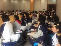 长郡中学哲学社举行Y论坛